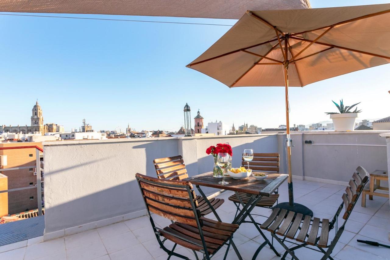 -Malagasunapts-Private Terrace Penthouse Exterior photo